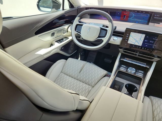 New 2025 Lincoln Nautilus Black Label image 10