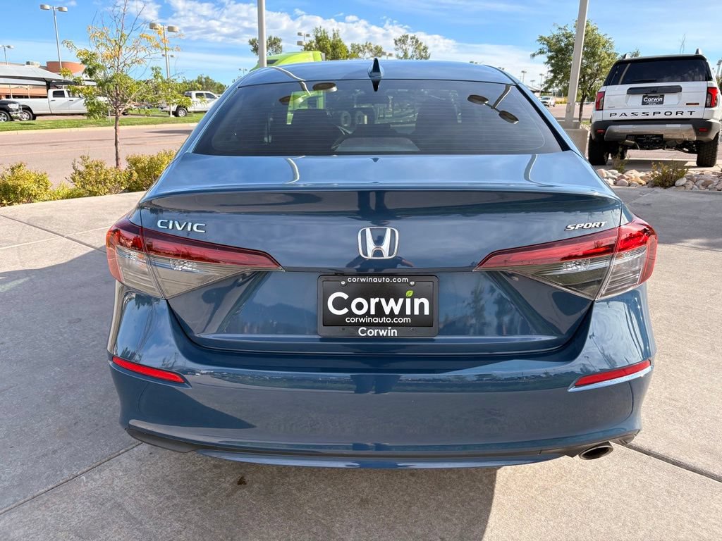 Used 2025 Honda Civic Sport image 6