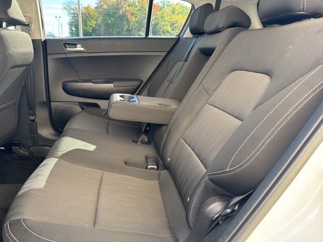 Used 2019 Kia Sportage LX image 11