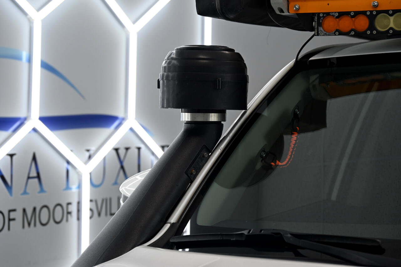 Used 2018 Toyota 4Runner TRD Off-Road Premium image 12