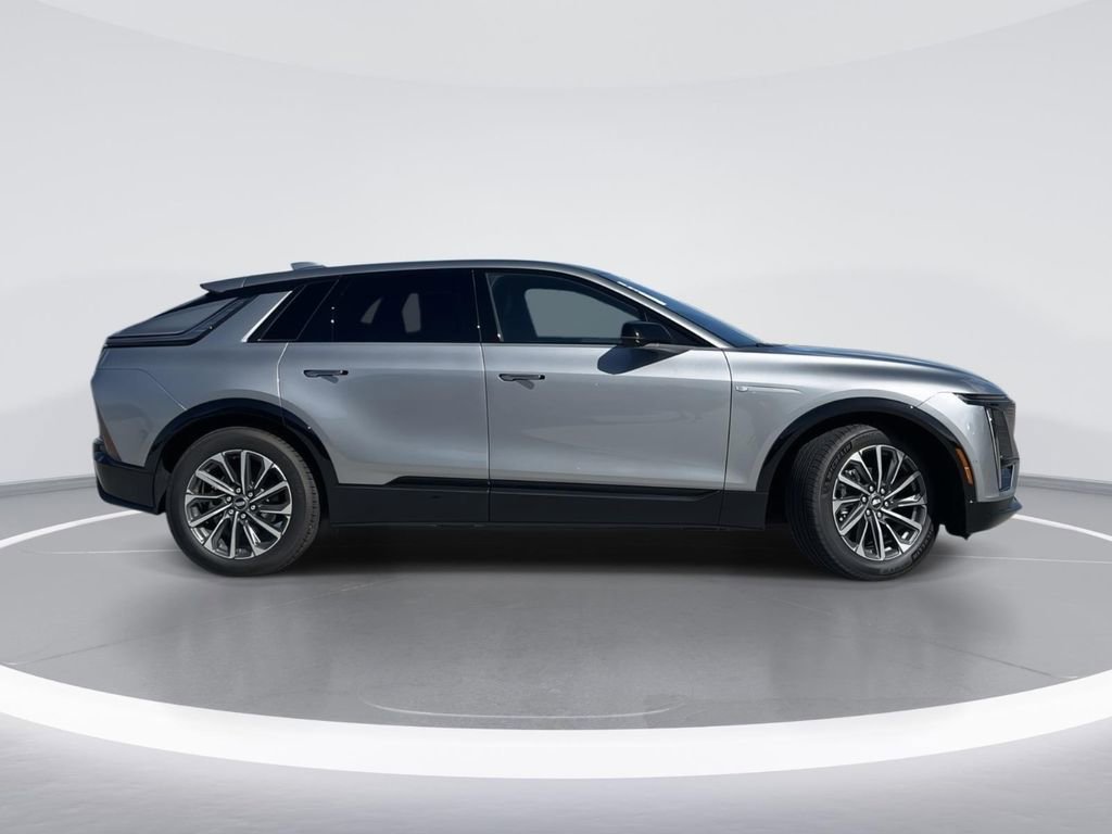 New 2026 Cadillac Lyriq Sport image 2