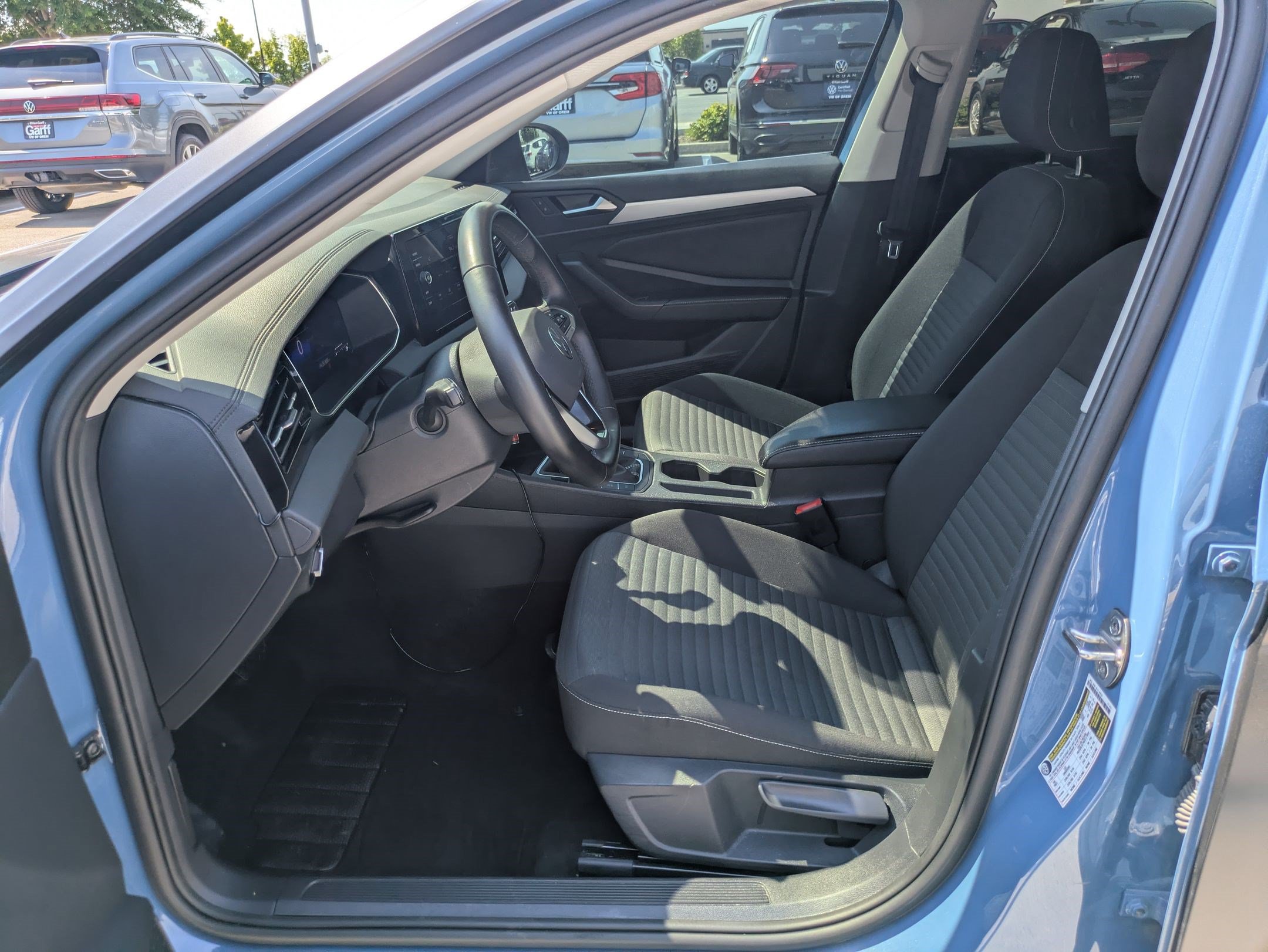 Used 2025 Volkswagen Jetta S FWD image 18