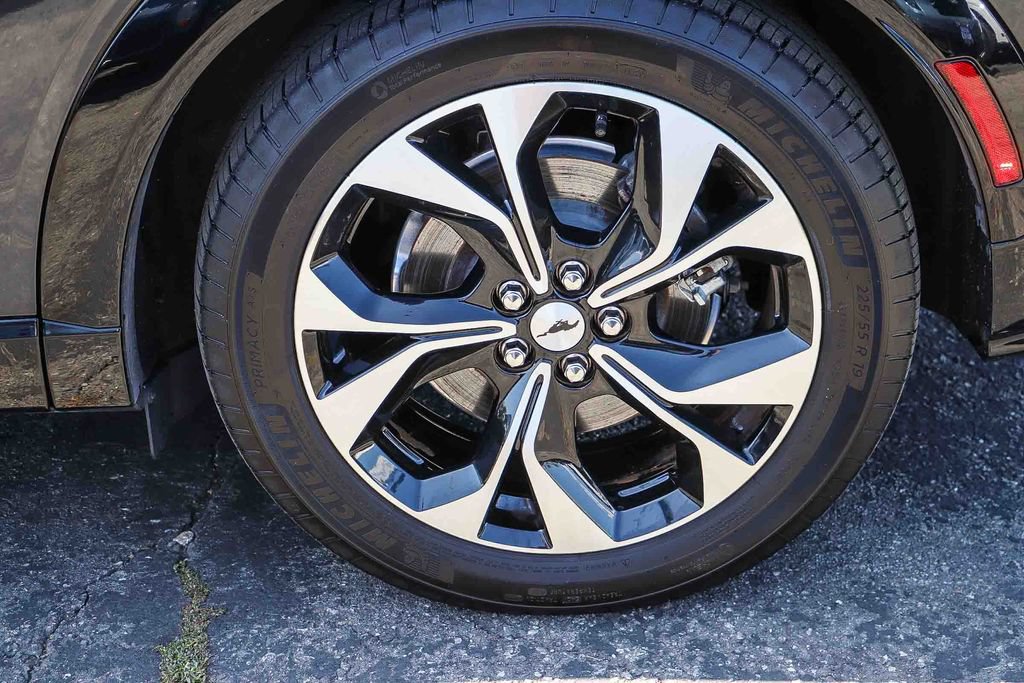 Certified 2022 Ford Mustang Mach-E Premium AWD/4WD image 14