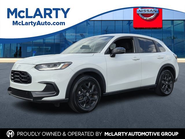 Used 2024 Honda HR-V Sport image 1