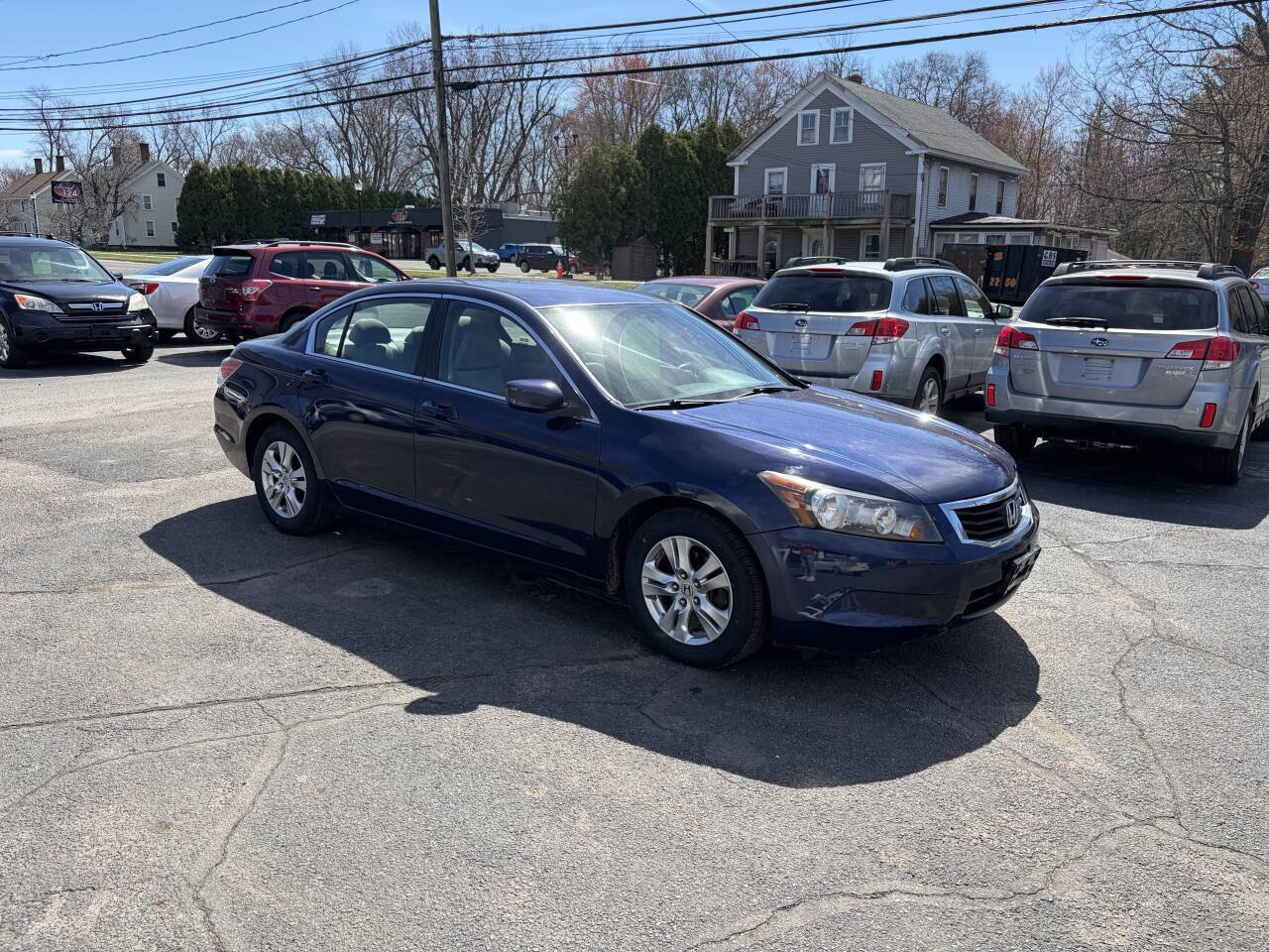 Used 2010 Honda Accord LX-P image 2