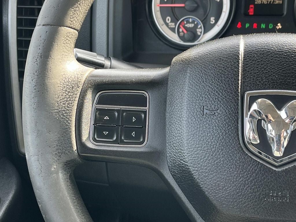 Used 2014 RAM 3500 Tradesman w/ Chrome Appearance Group RWD image 16