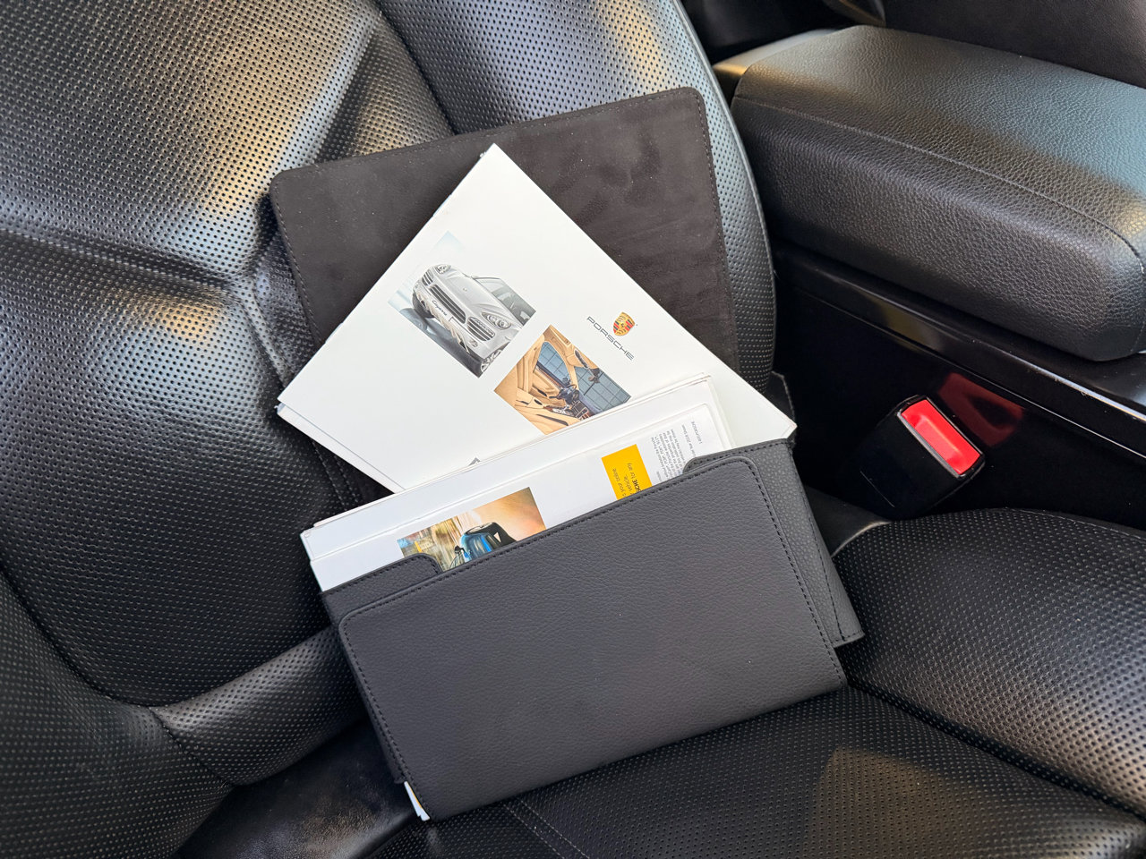 Used 2017 Porsche Macan S image 32