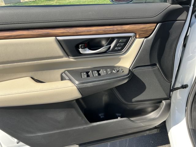 Used 2022 Honda CR-V Touring image 11