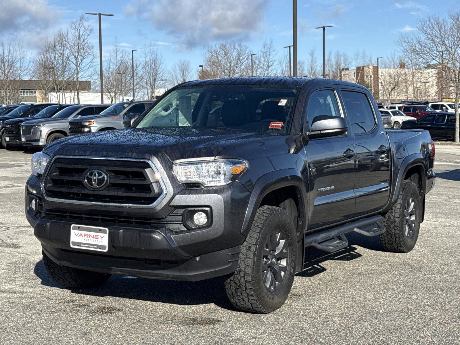 Used 2023 Toyota Tacoma SR5 AWD/4WD image 1