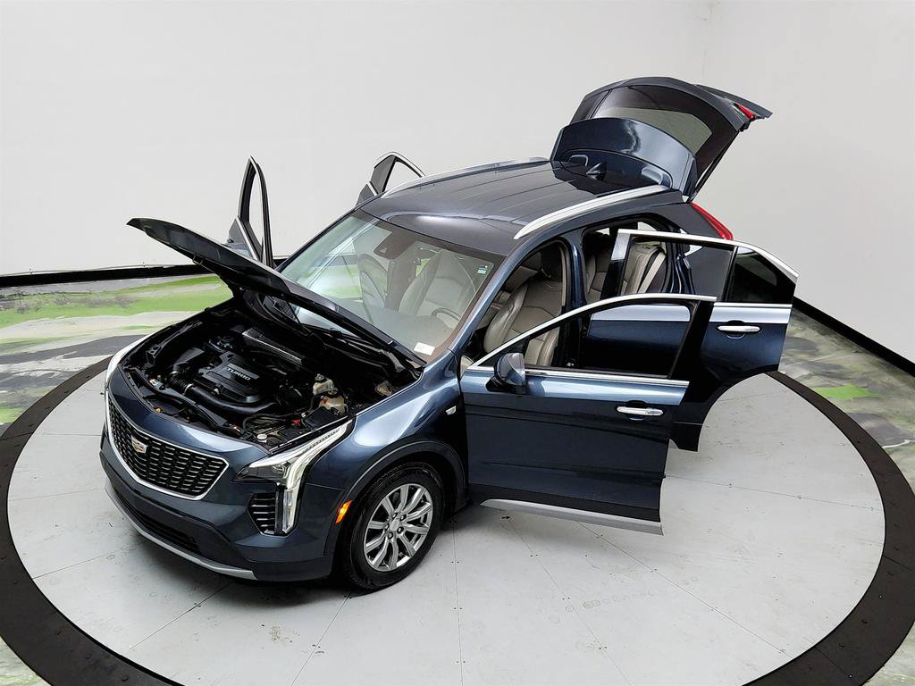 Used 2019 Cadillac XT4 Premium Luxury w/ Cold Weather Package FWD image 37