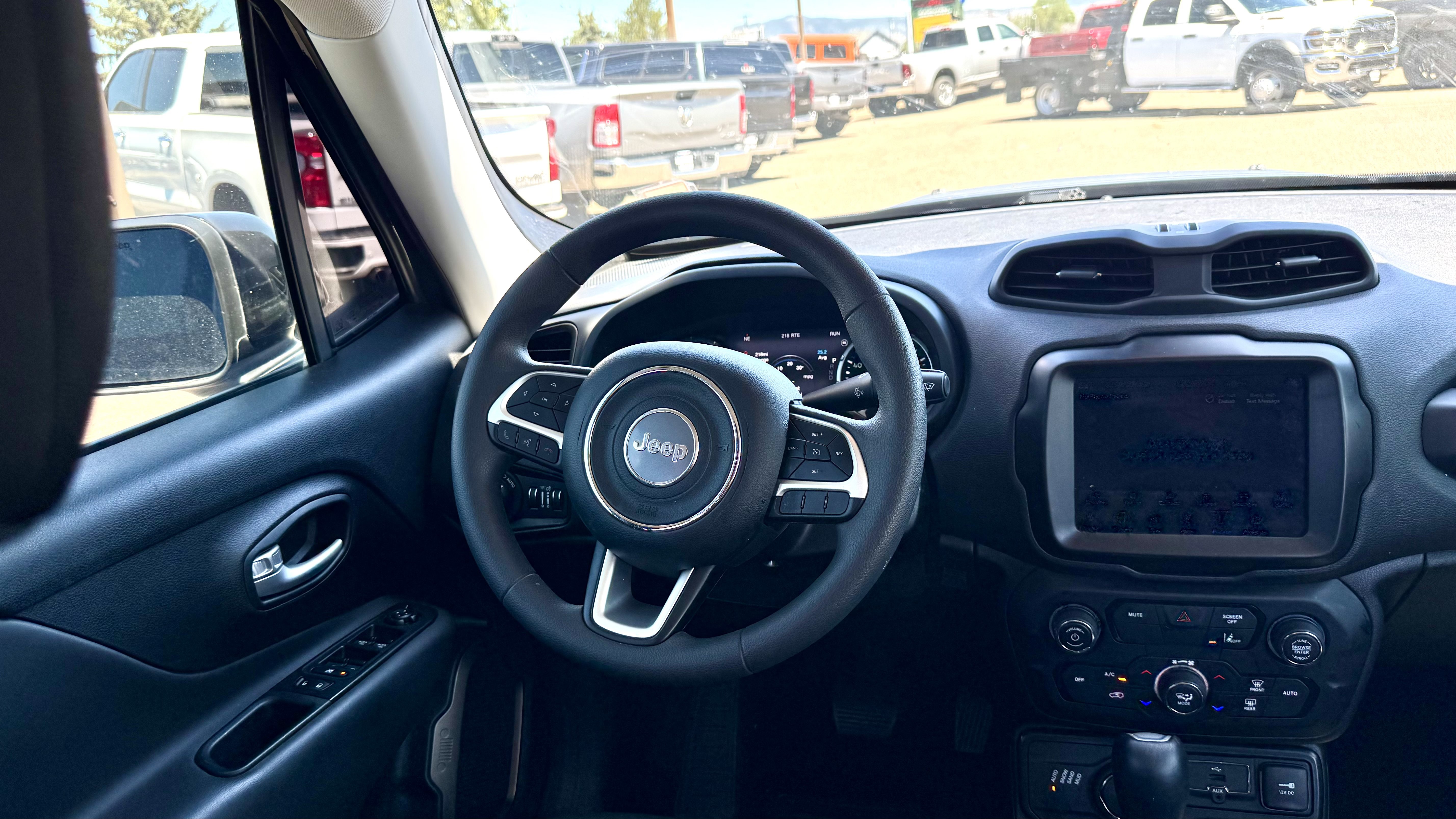 Used 2023 Jeep Renegade Latitude AWD/4WD image 21