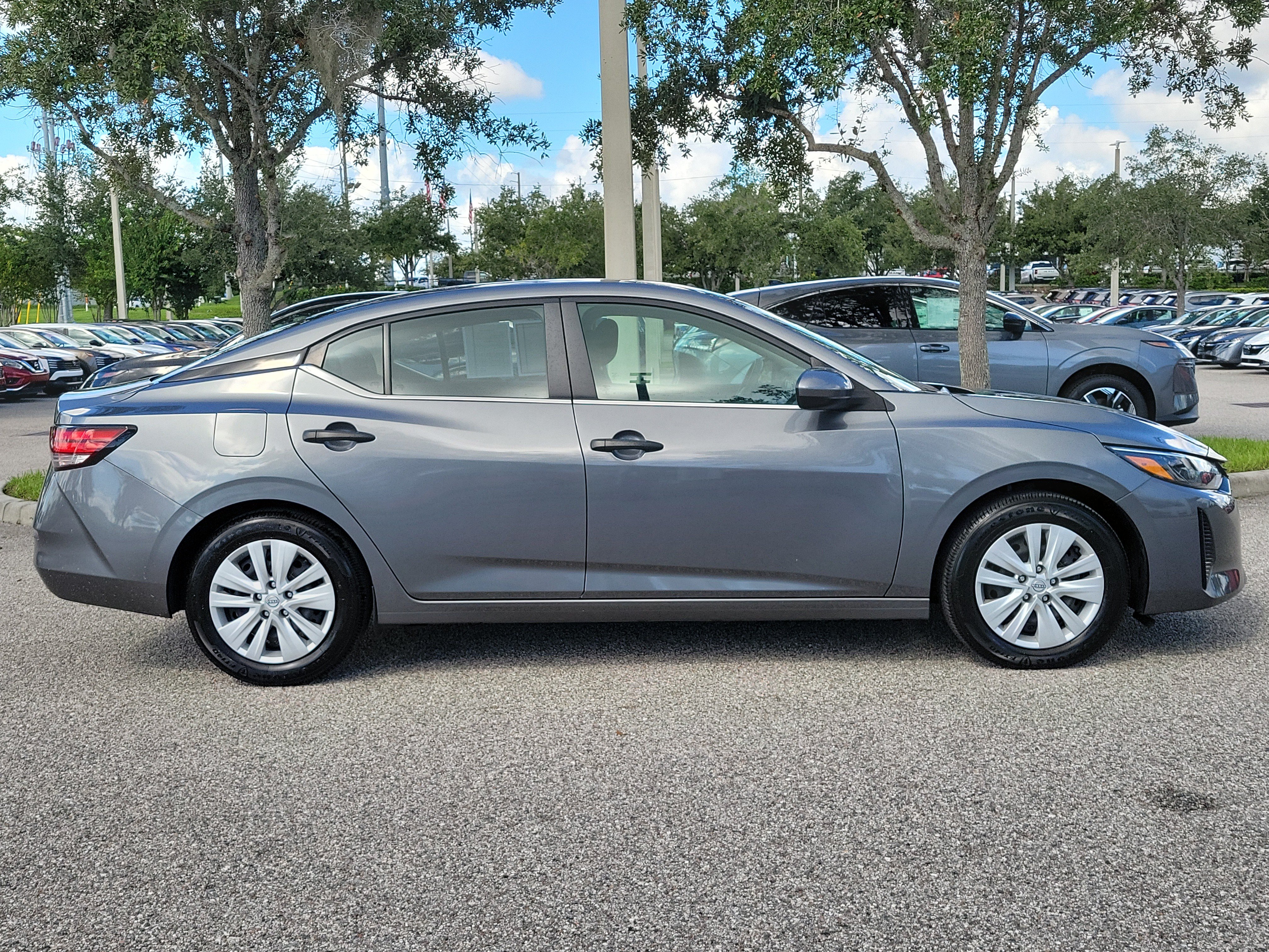Certified 2025 Nissan Sentra S FWD image 4