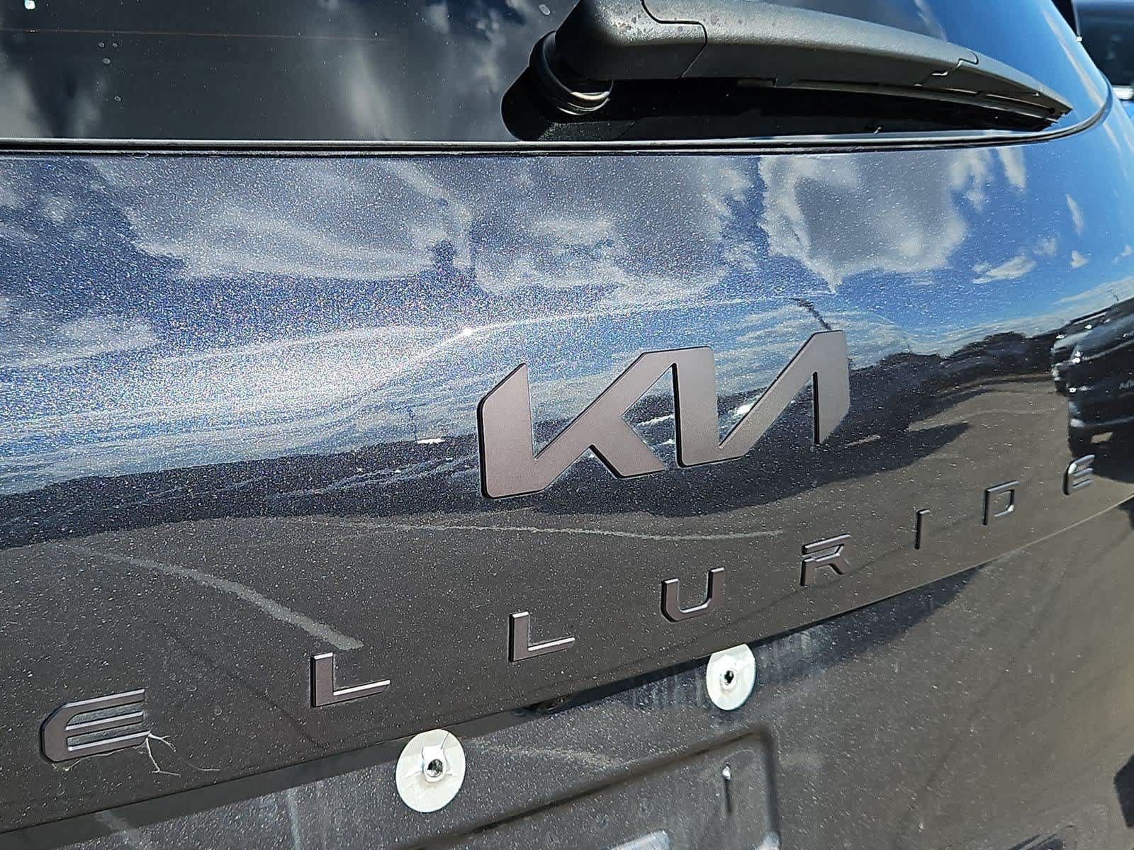 Certified 2025 Kia Telluride EX X-Line AWD/4WD image 11