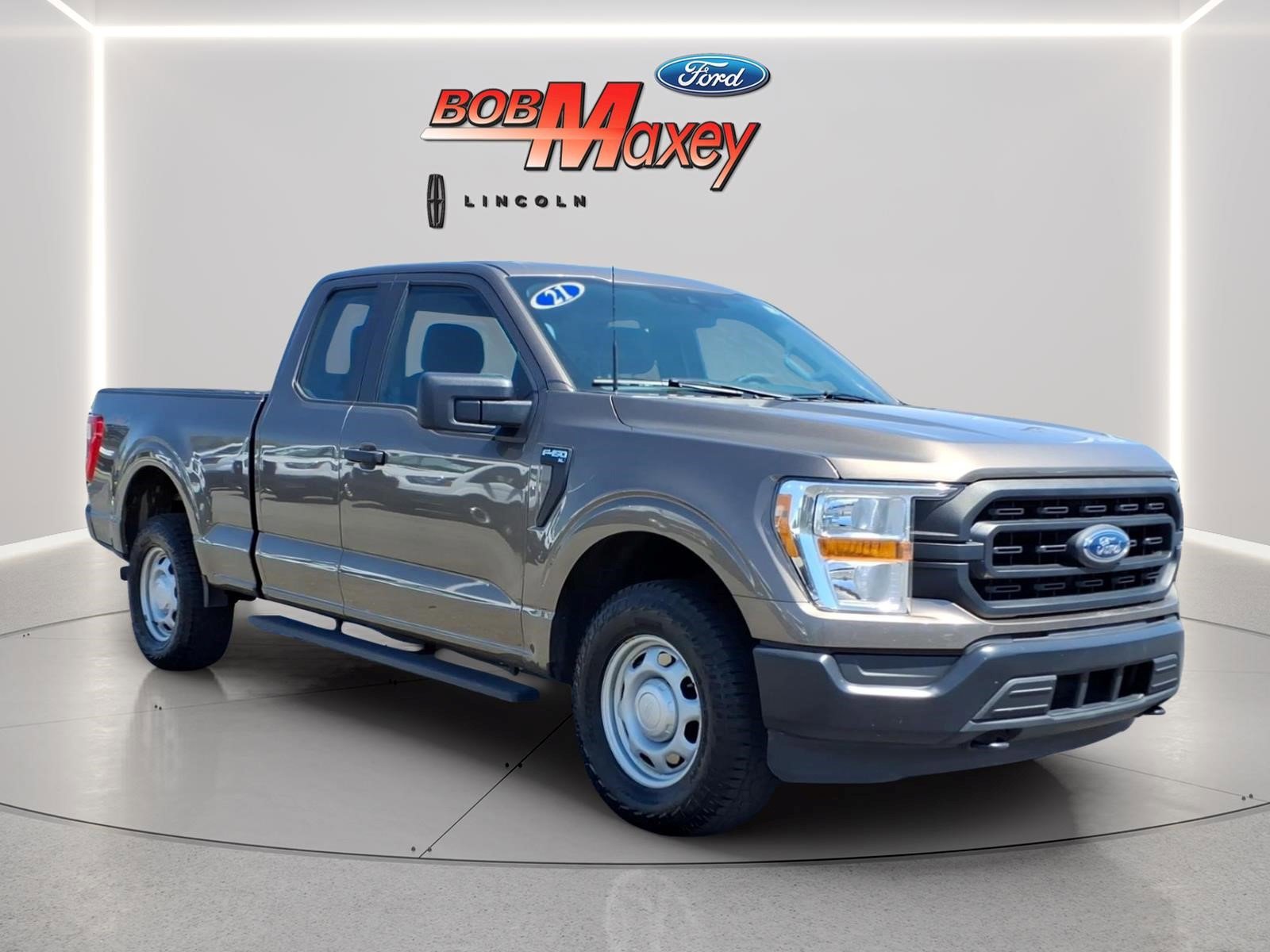 Used 2021 Ford F150 XL w/ Equipment Group 101A High AWD/4WD image 3