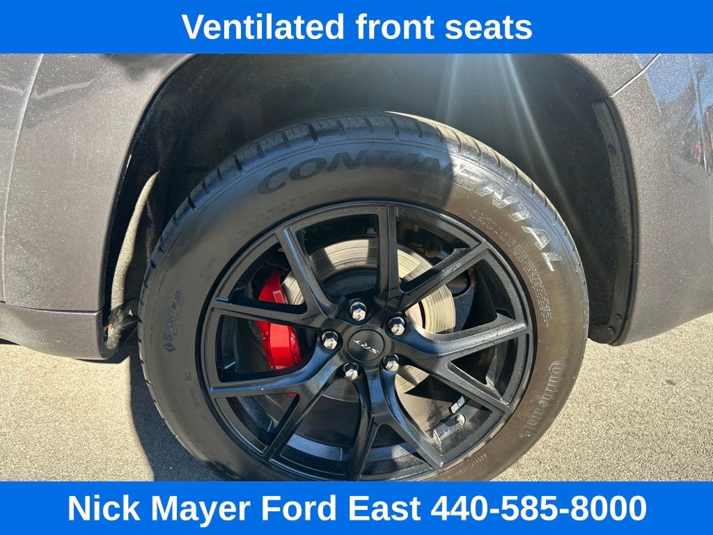 Used 2018 Jeep Grand Cherokee SRT image 33