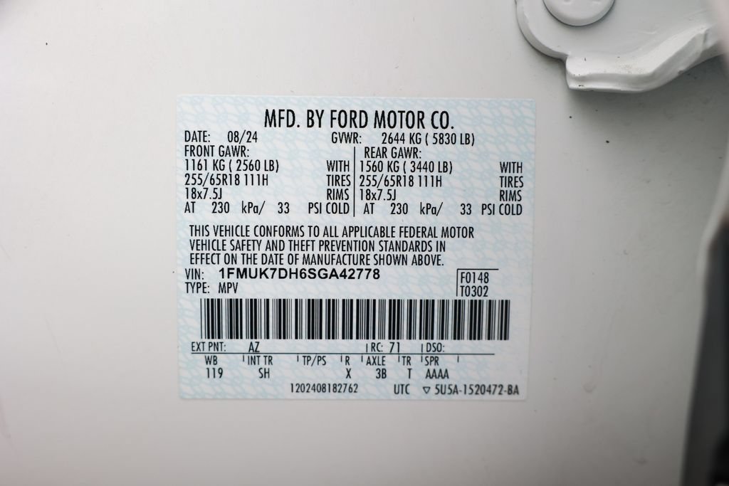 Used 2025 Ford Explorer Active w/ Active Comfort Package RWD image 38