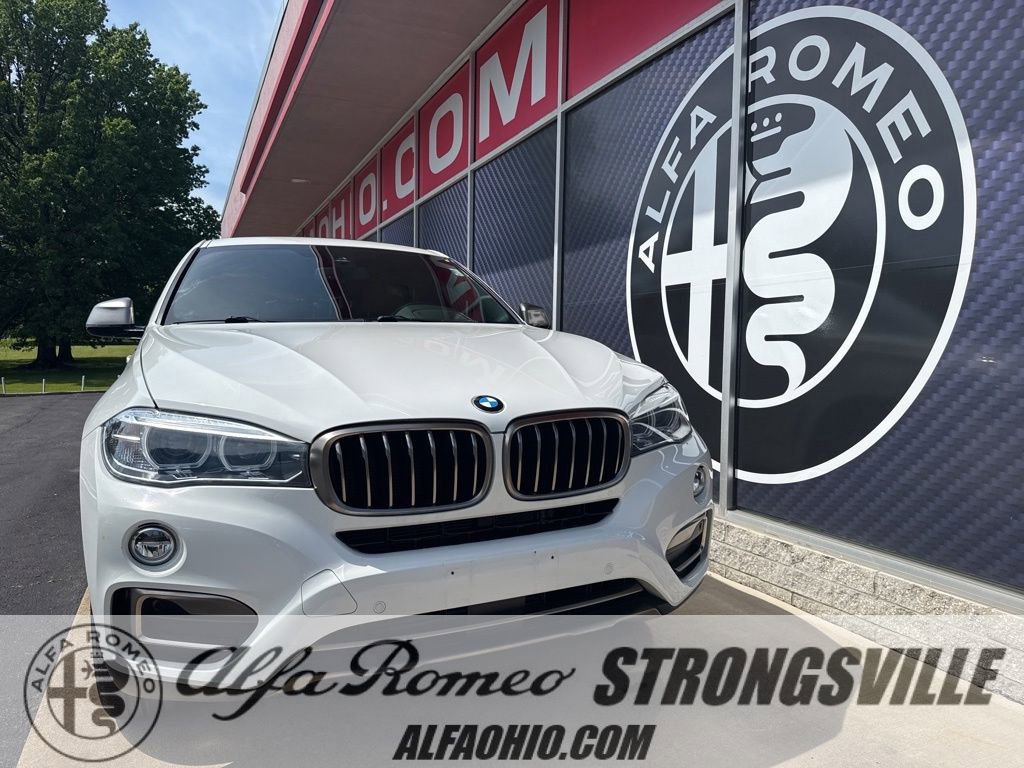 Used 2019 BMW X6 xDrive35i w/ Convenience Package AWD/4WD image 1