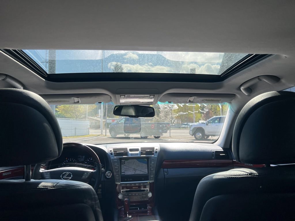 Used 2012 Lexus LS 460 w/ Luxury Value Edition image 11