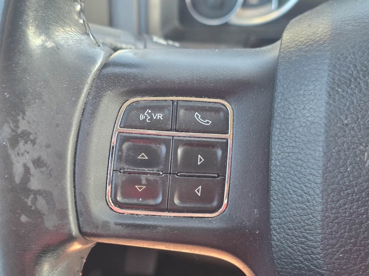 Used 2019 RAM 1500 Classic SLT w/ Luxury Group AWD/4WD image 20