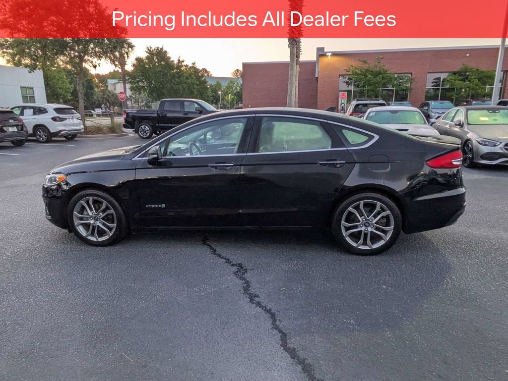 Used 2019 Ford Fusion Titanium FWD image 7