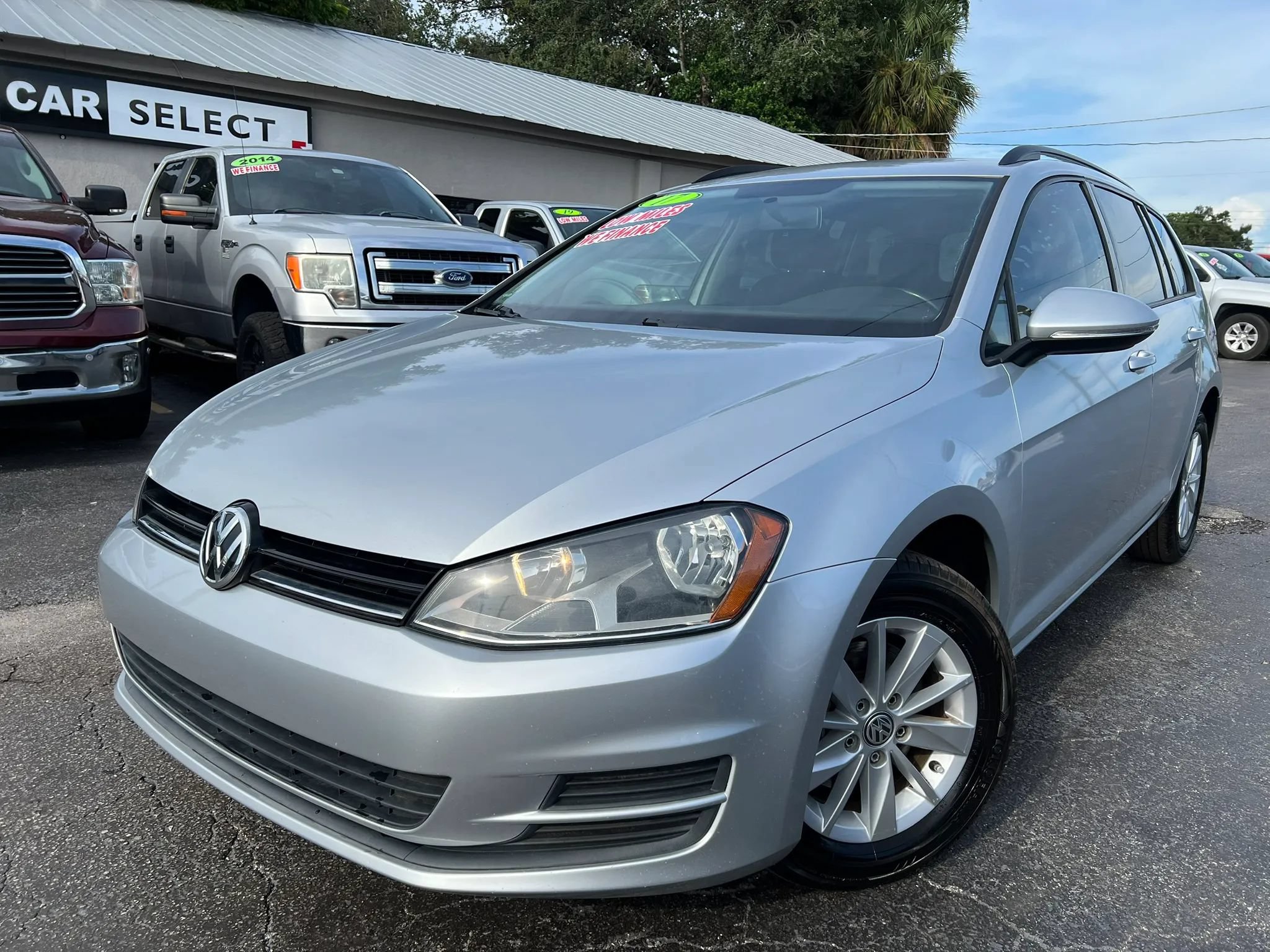 Used 2017 Volkswagen Golf S
