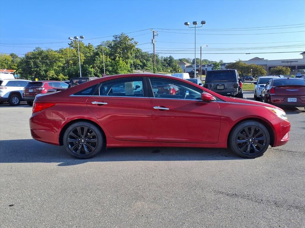 Used 2011 Hyundai Sonata SE image 3