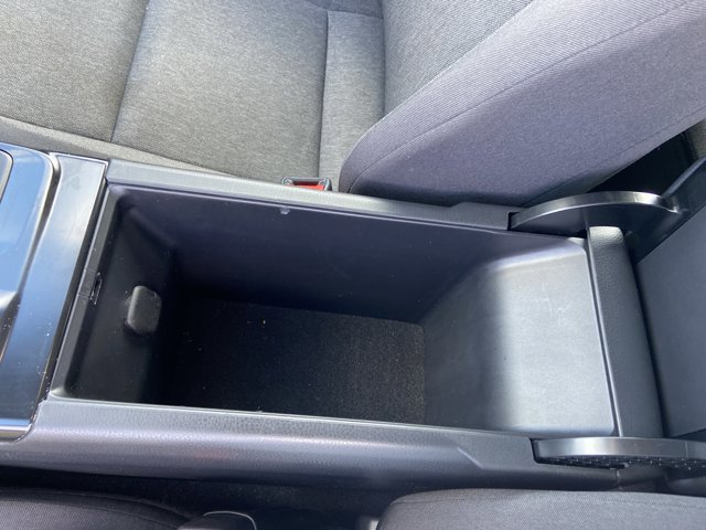 Used 2025 Toyota Camry LE image 42