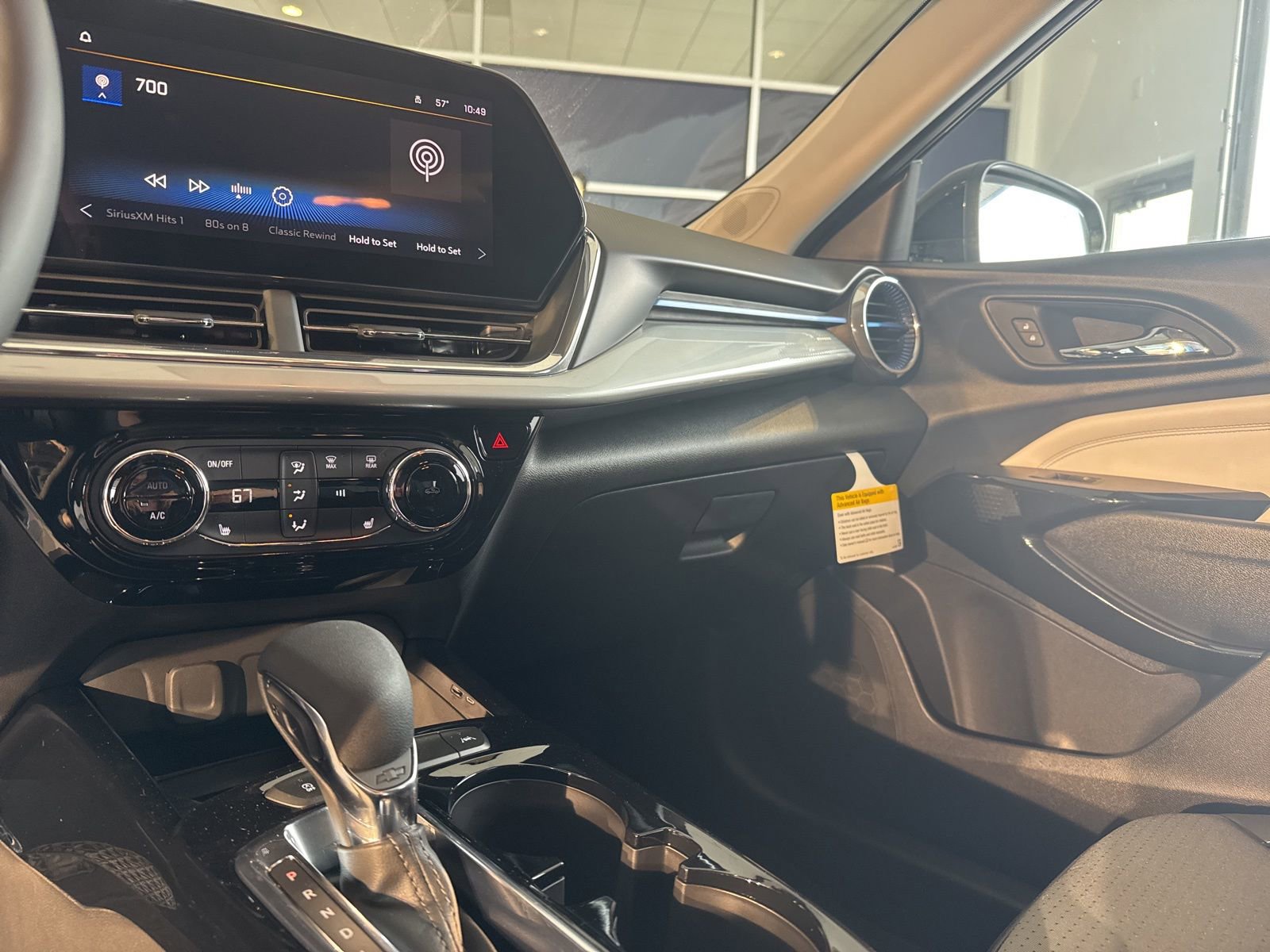 New 2026 Chevrolet Trax LT w/ Sunroof Package image 23