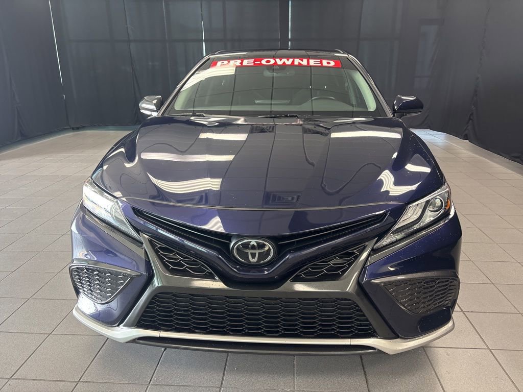 Used 2021 Toyota Camry XSE FWD image 7