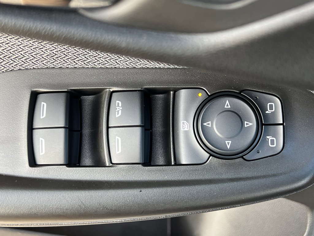 Used 2024 Chevrolet TrailBlazer LT w/ LT Cold Weather Package image 12