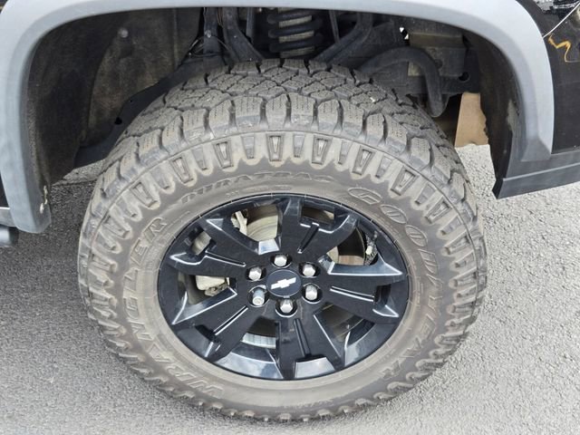 Used 2021 Chevrolet Colorado ZR2 w/ ZR2 Midnight Special Edition image 20