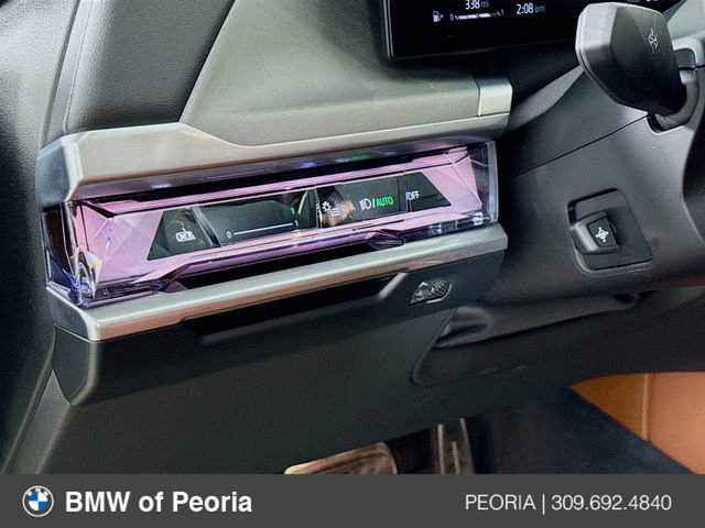 Used 2024 BMW 760i xDrive w/ Executive Package image 10