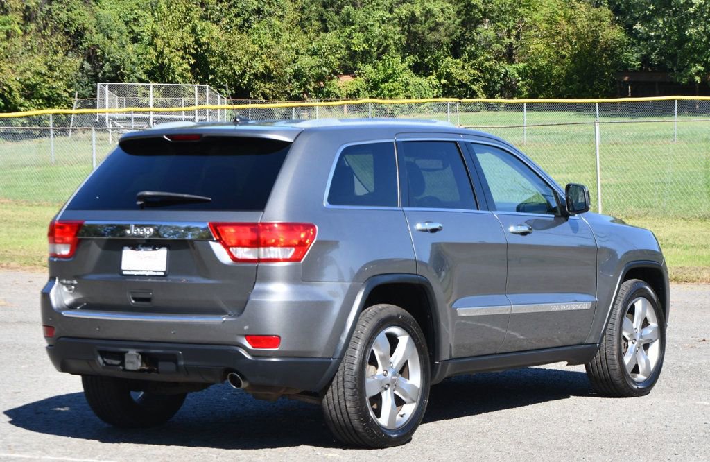Used 2012 Jeep Grand Cherokee Overland image 9