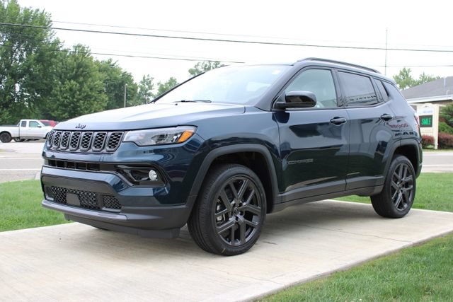New 2026 Jeep Compass Limited w/ Sun, Sound & Navigation Group AWD/4WD image 6