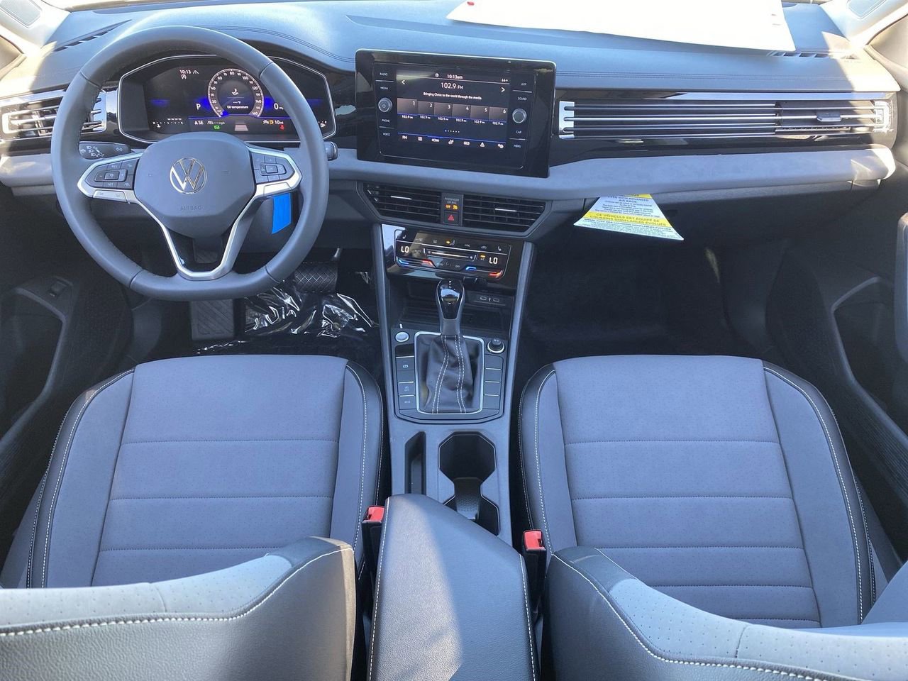 New 2026 Volkswagen Jetta SE image 11