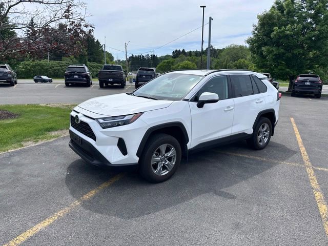 Used 2024 Toyota RAV4 XLE w/ Convenience Package AWD/4WD image 7