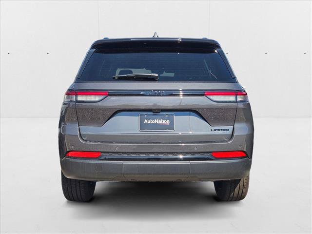 New 2025 Jeep Grand Cherokee Limited w/ Black Appearance Package RWD image 8