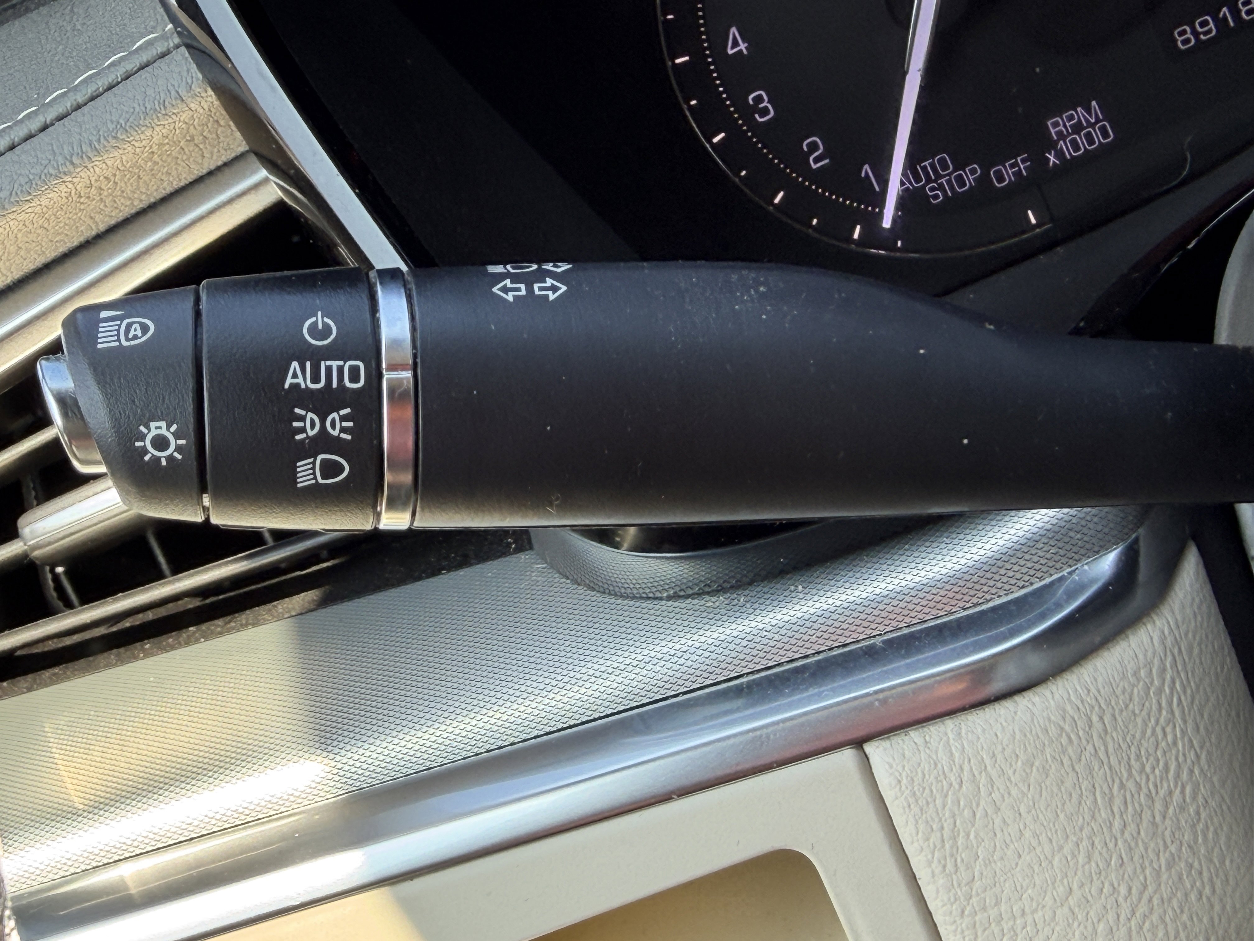 Used 2019 Cadillac XT5 Luxury image 26