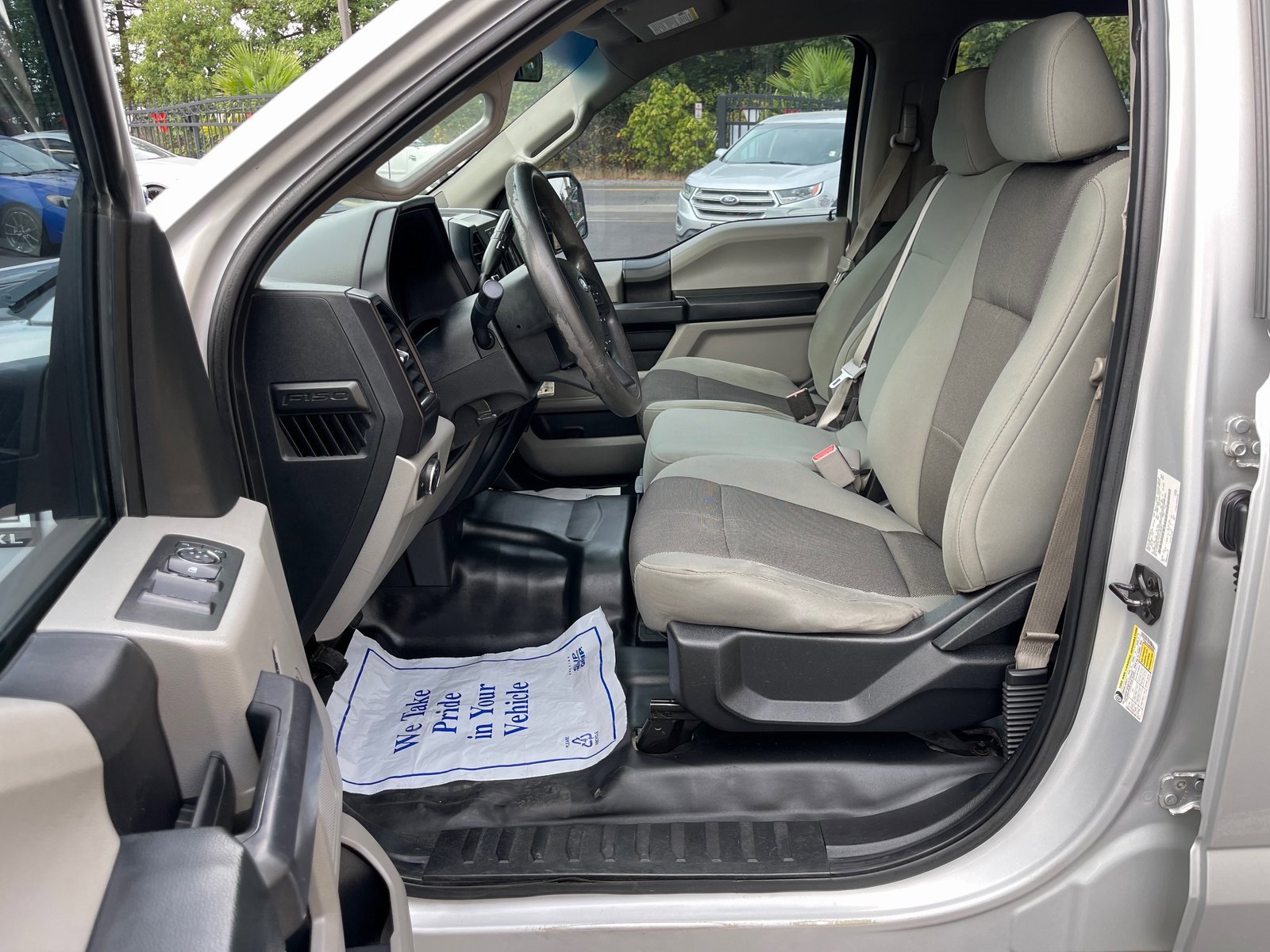 Used 2017 Ford F150 XL w/ Equipment Group 101A Mid image 9