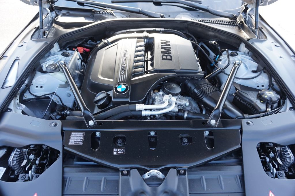 Used 2016 BMW 640i Gran Coupe image 15
