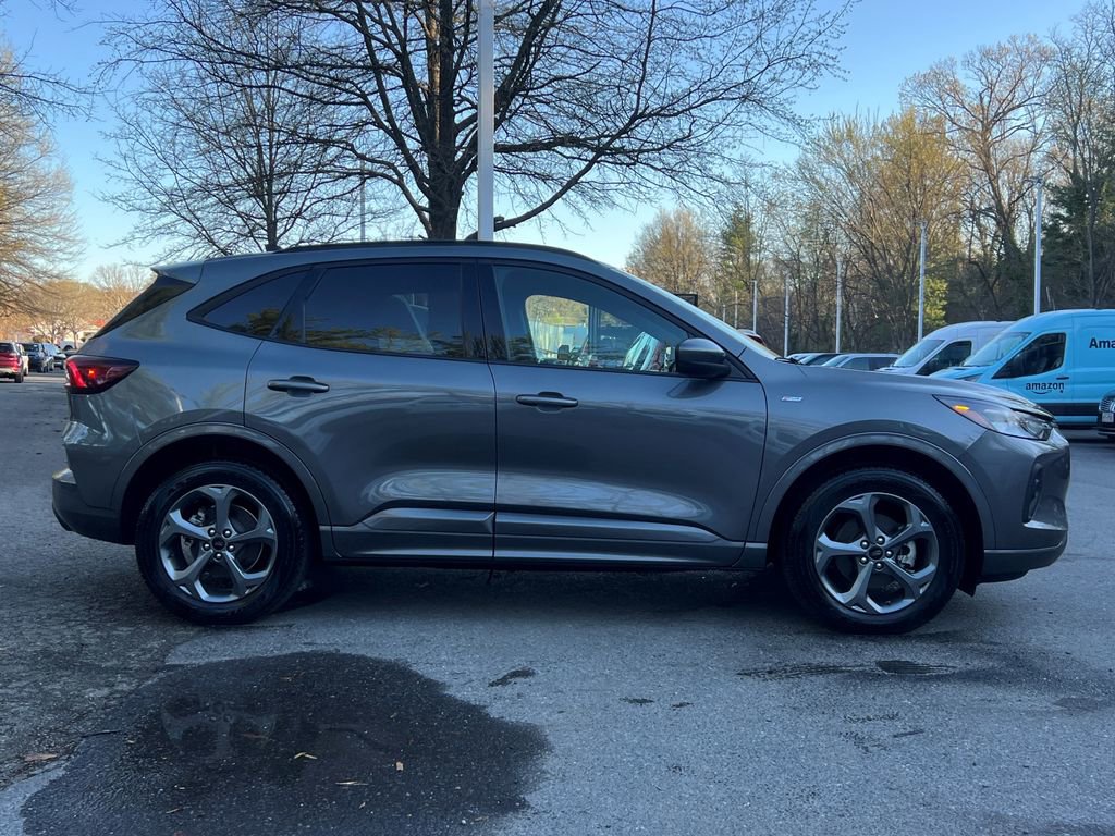 Used 2024 Ford Escape ST-Line Select w/ Tech Pack #1 image 8