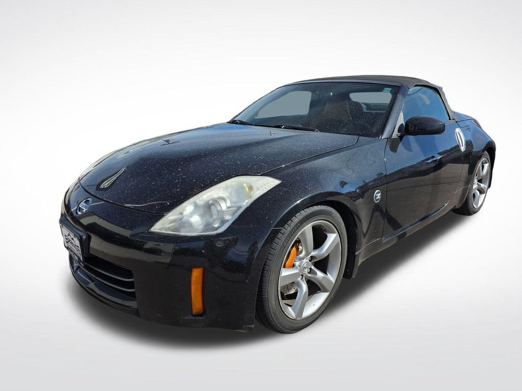 Used 2008 Nissan 350Z Grand Touring RWD image 3