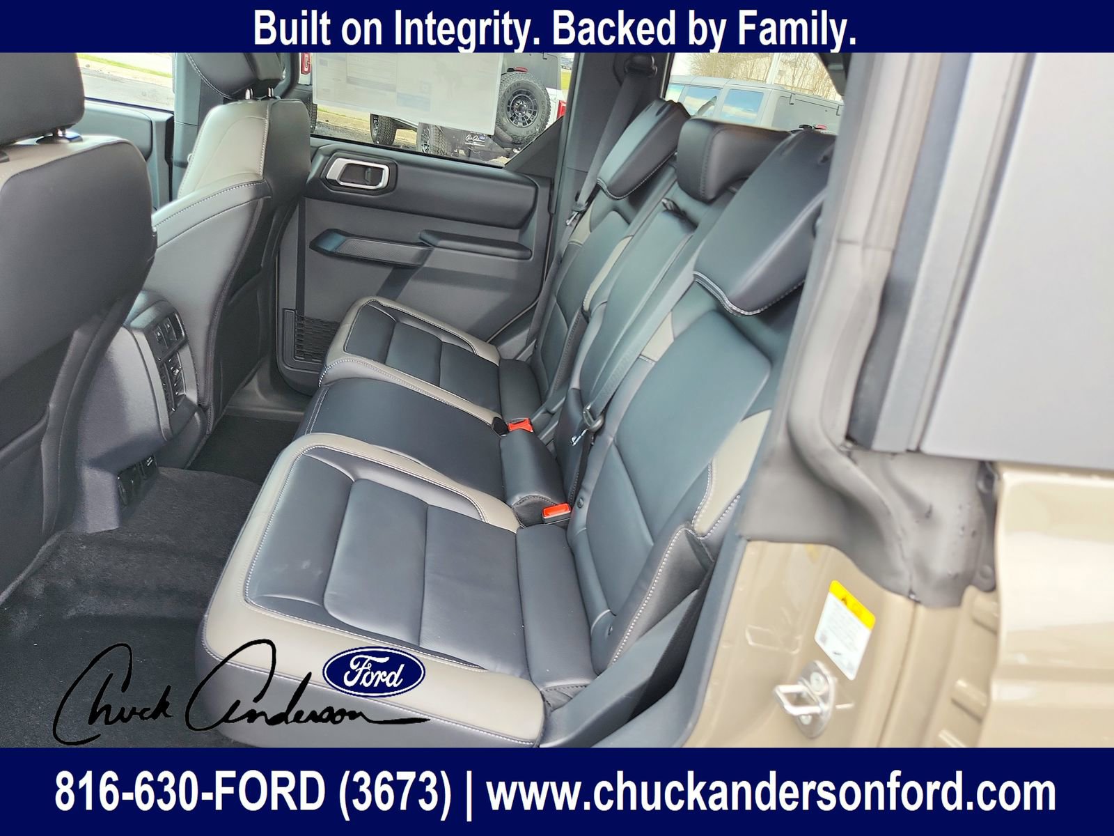 New 2026 Ford Bronco Outer Banks AWD/4WD image 24