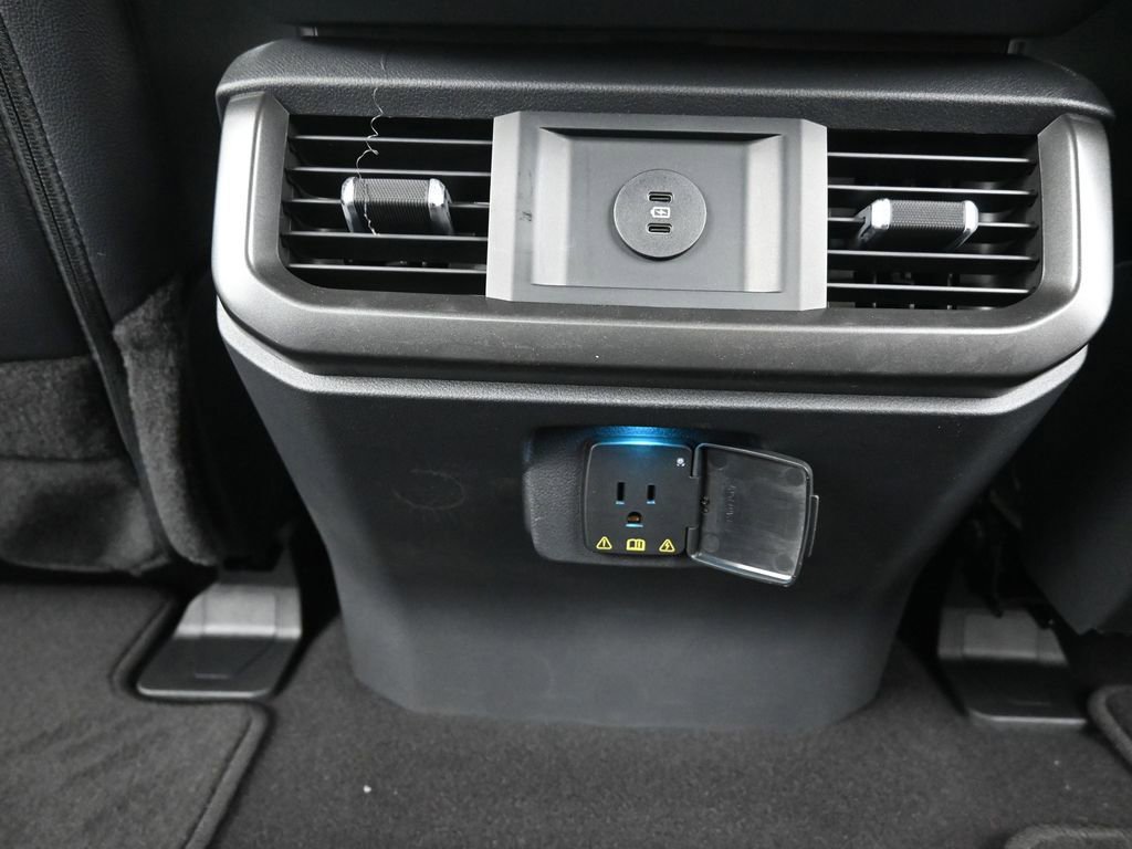 New 2025 Ford F150 Lariat w/ Equipment Group 501A Mid image 15