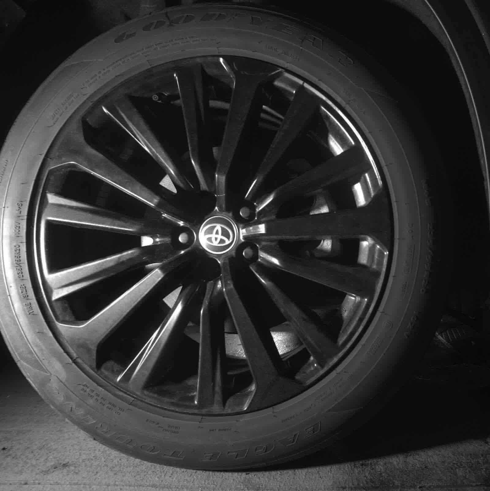 Certified 2025 Toyota Highlander XSE image 11