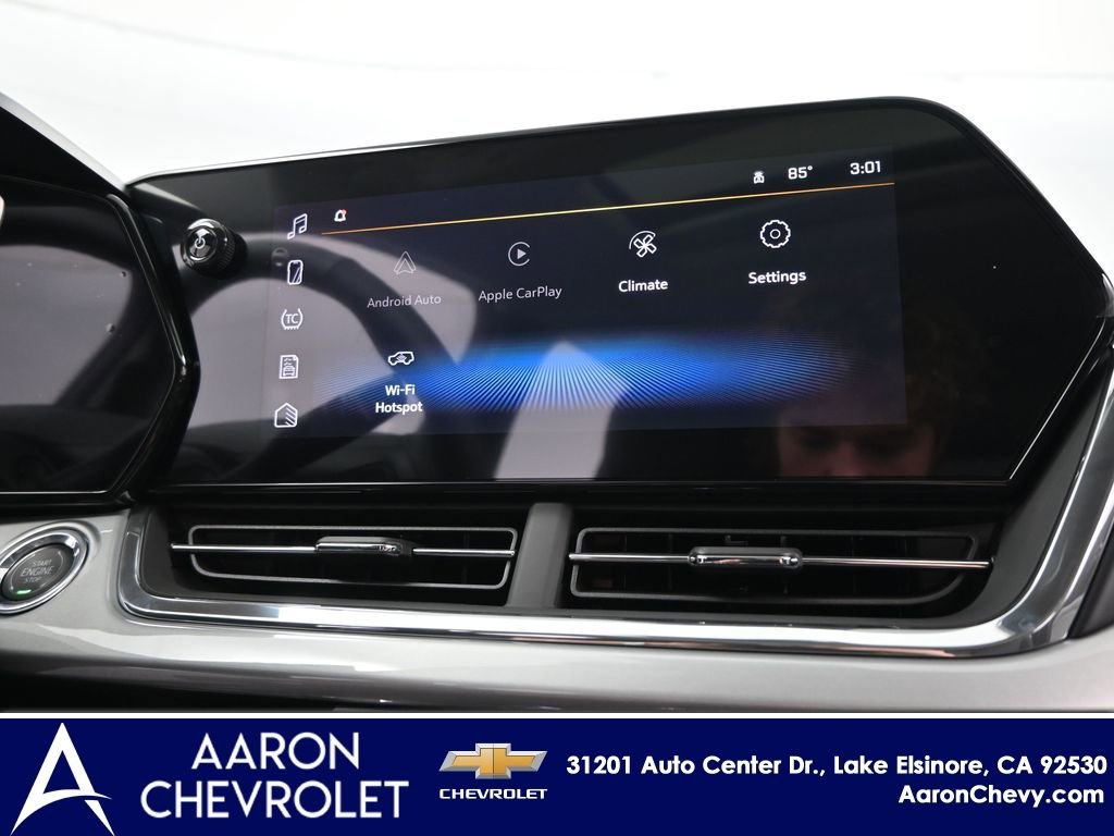 New 2026 Chevrolet Trax LT w/ Sunroof Package FWD image 23