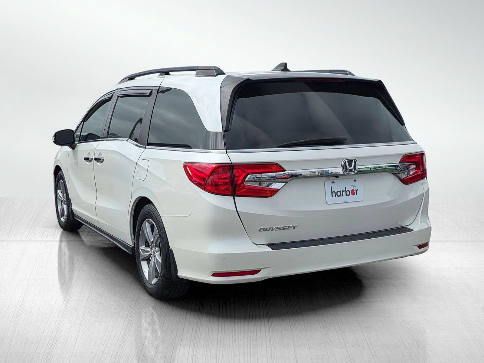 Used 2018 Honda Odyssey EX image 5