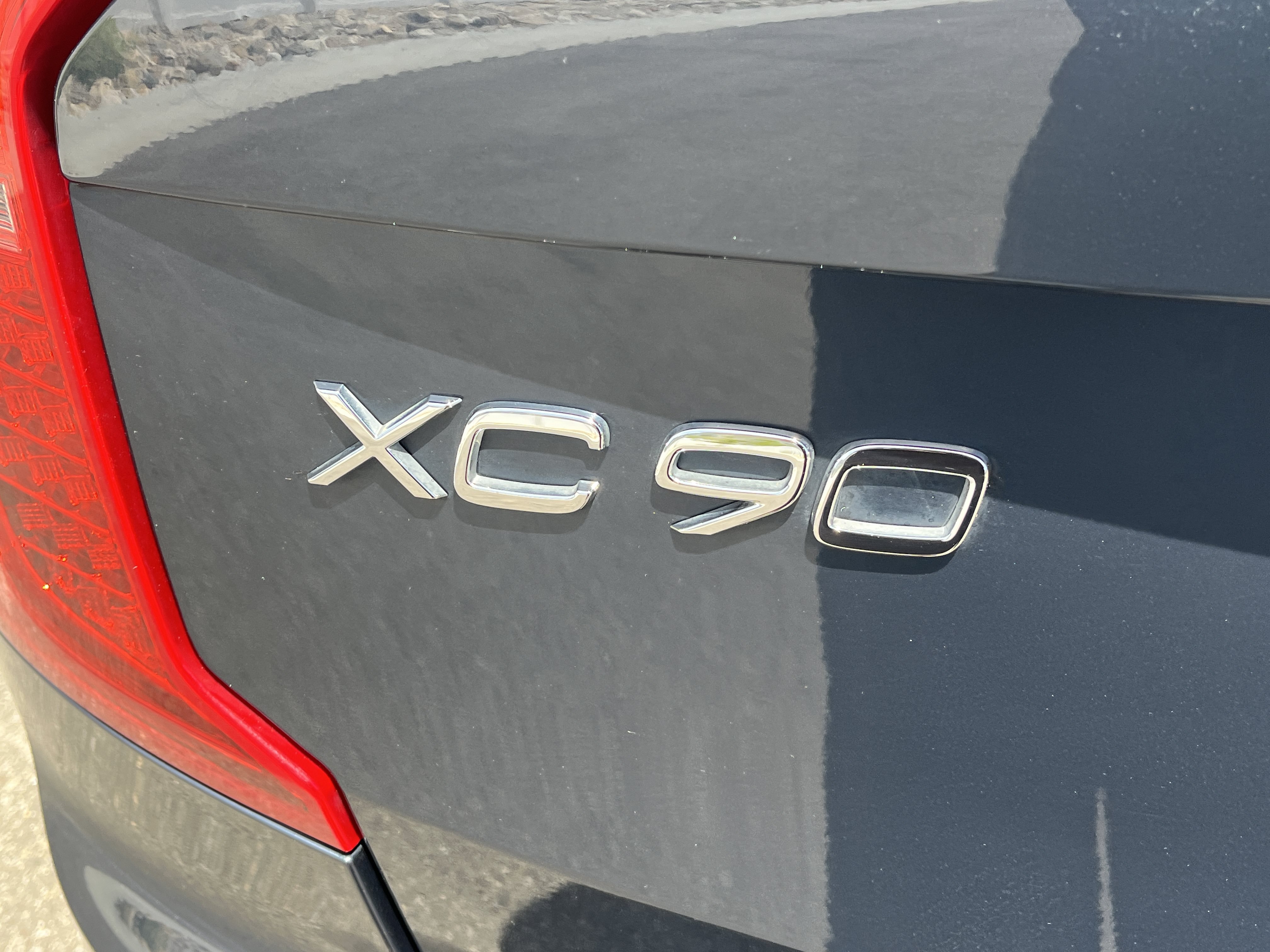 Used 2023 Volvo XC90 B5 Core AWD/4WD image 27
