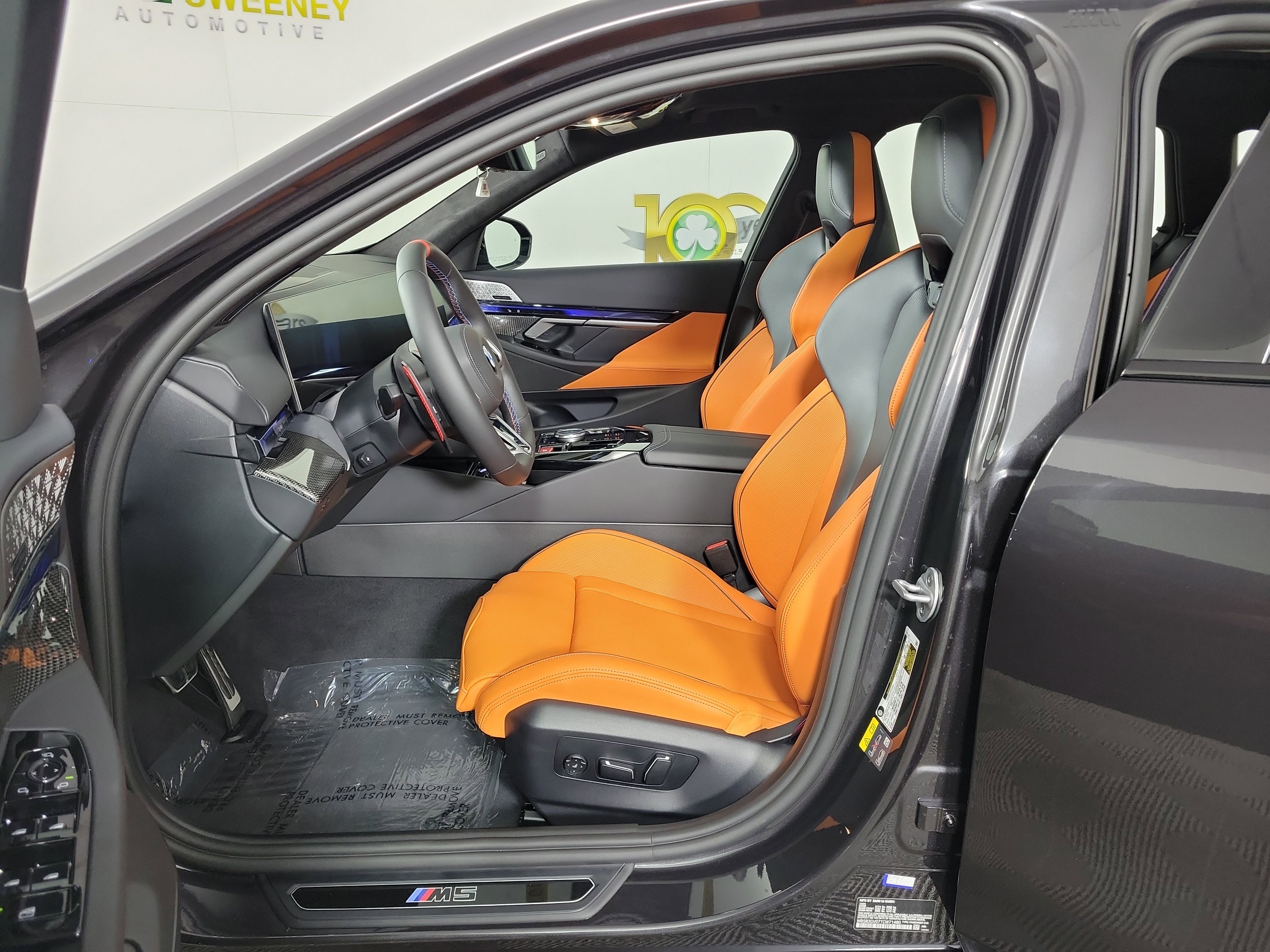 Used 2026 BMW M5 Touring w/ M Driver's Package image 9