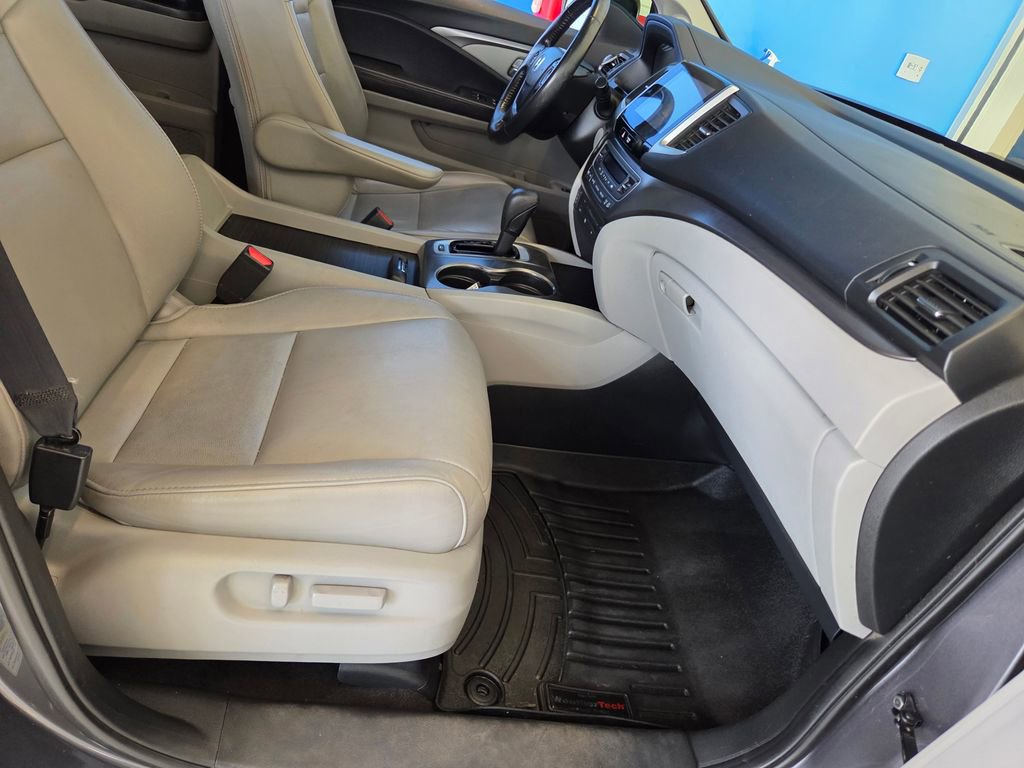 Used 2016 Honda Pilot EX-L image 27